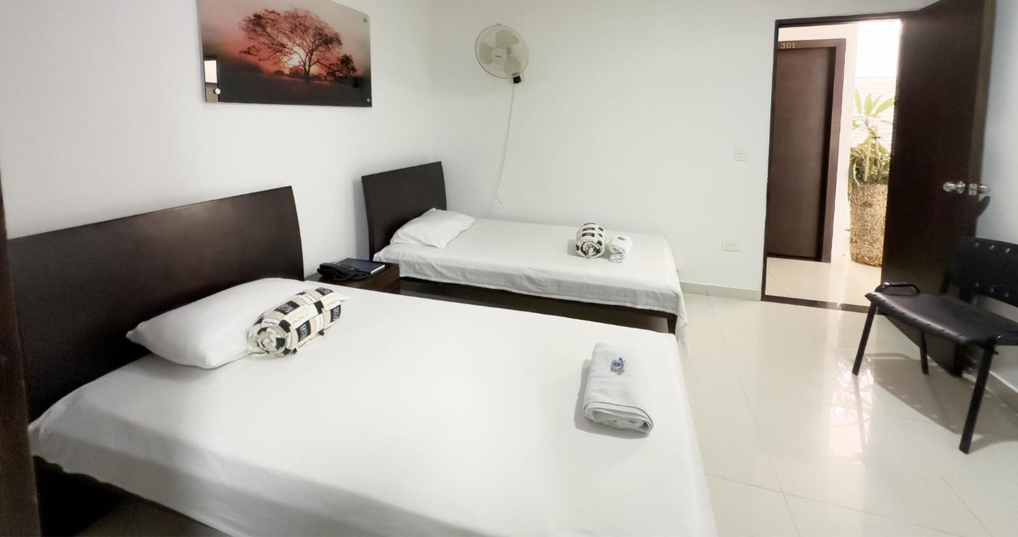 Hotel Big New York Carepa Екстериор снимка