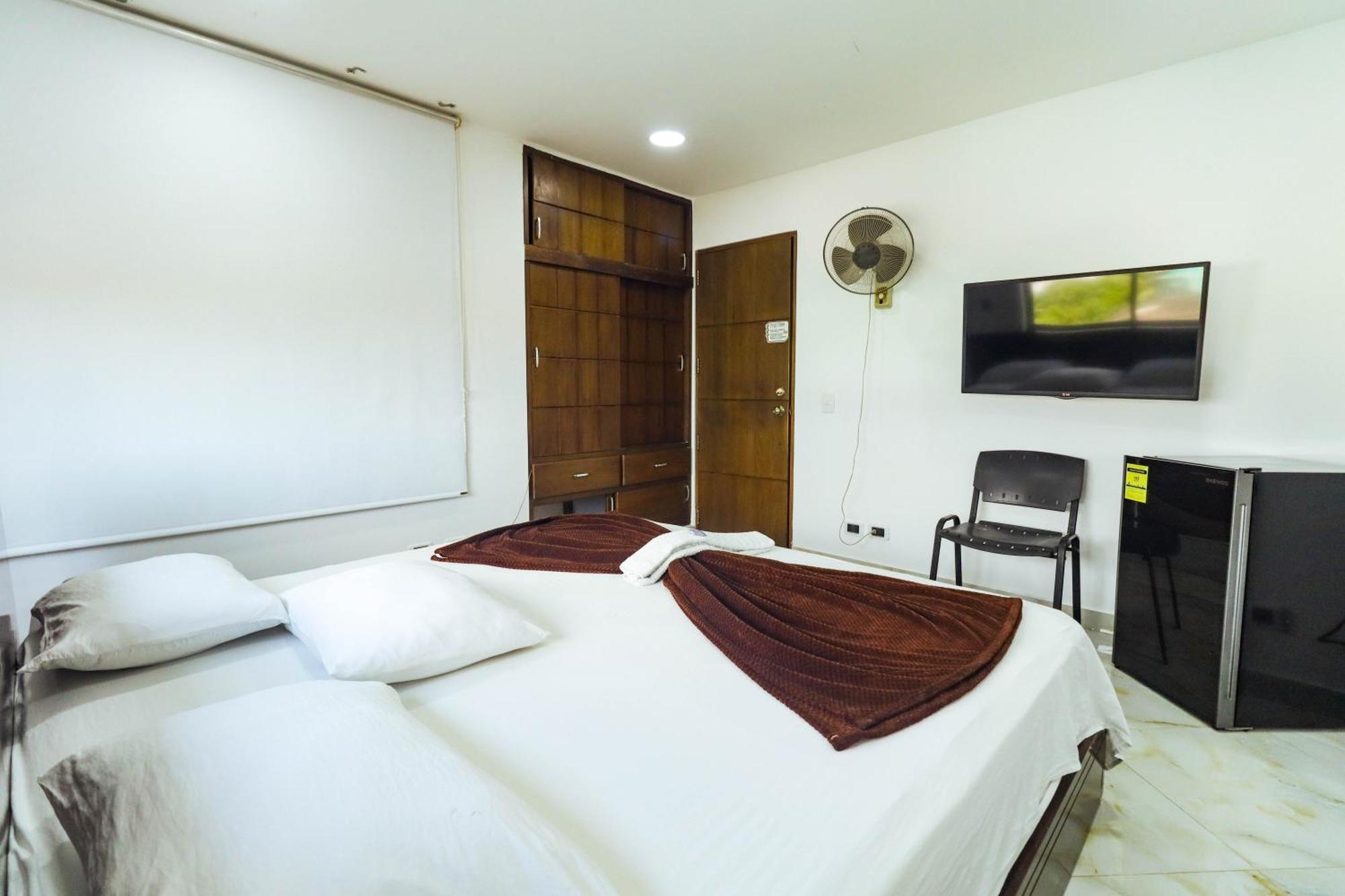 Hotel Big New York Carepa Екстериор снимка